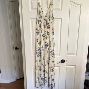 Aakaa Cream and Blue Sleeveless Plunge Maxi Dress